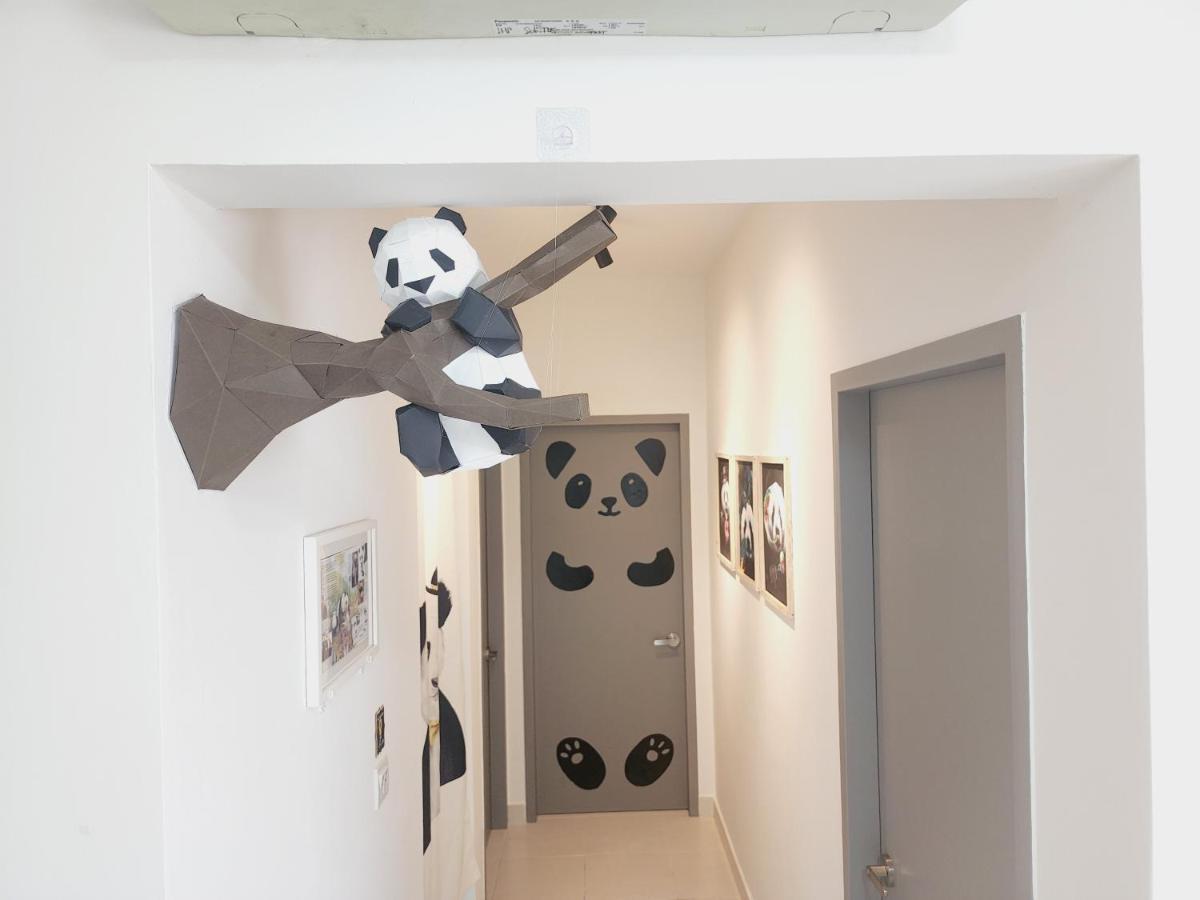 Netflix Panda House 3B2R Rimbayu Kota Kemuning With Atari Games Apartment Teluk Panglima Garang Luaran gambar