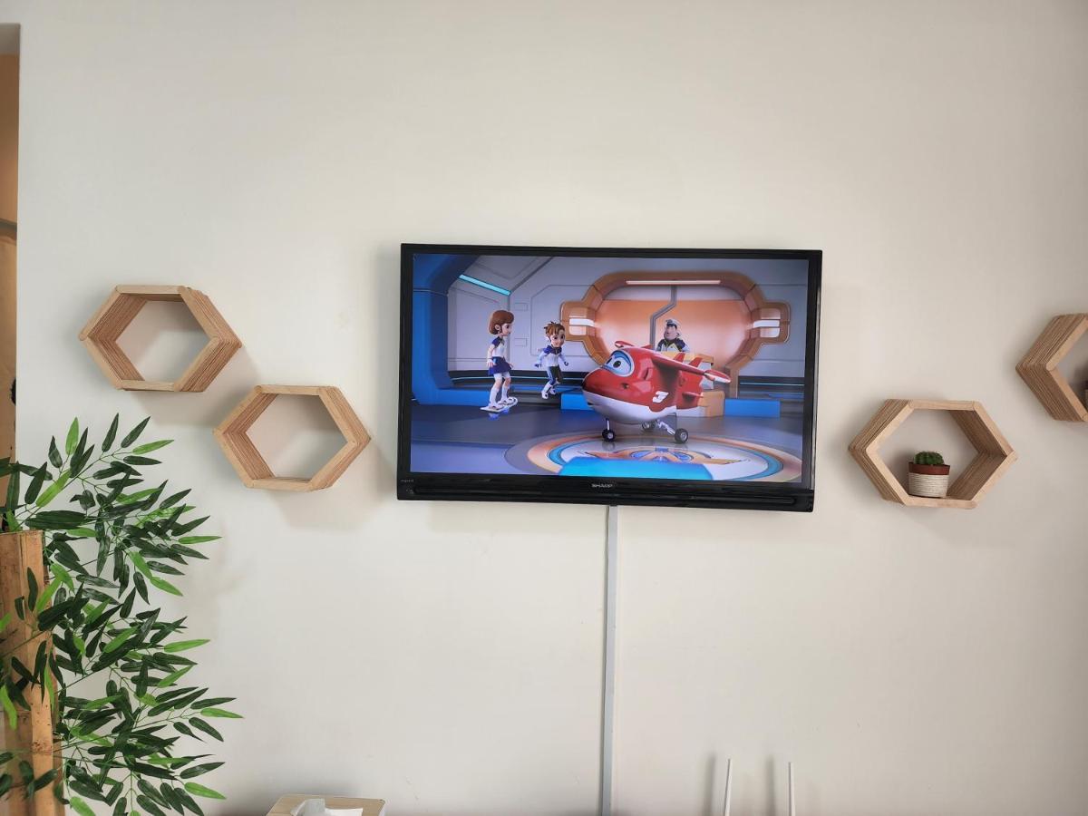 Netflix Panda House 3B2R Rimbayu Kota Kemuning With Atari Games Apartment Teluk Panglima Garang Luaran gambar