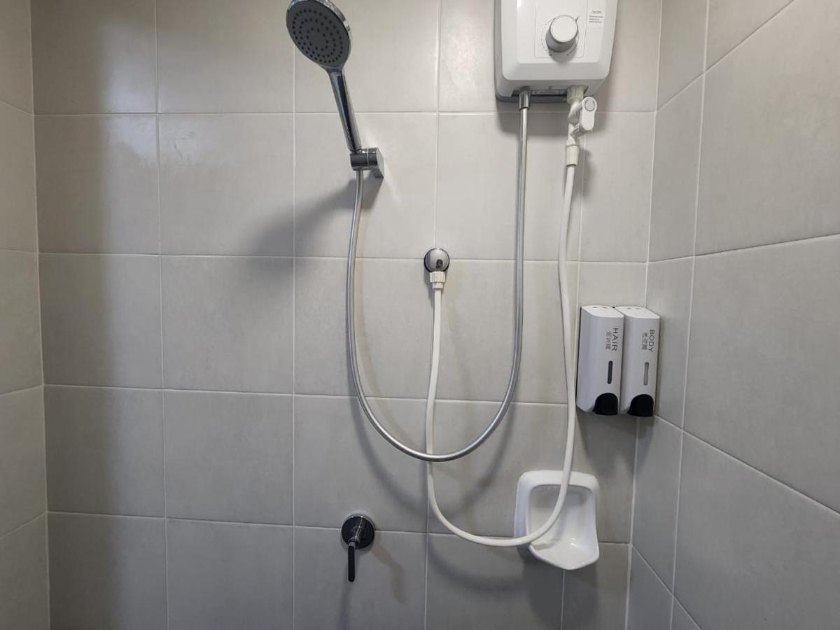 Netflix Panda House 3B2R Rimbayu Kota Kemuning With Atari Games Apartment Teluk Panglima Garang Luaran gambar